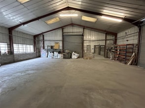 Strode Rd, Plymouth for lease Interior Photo- Image 1 of 9