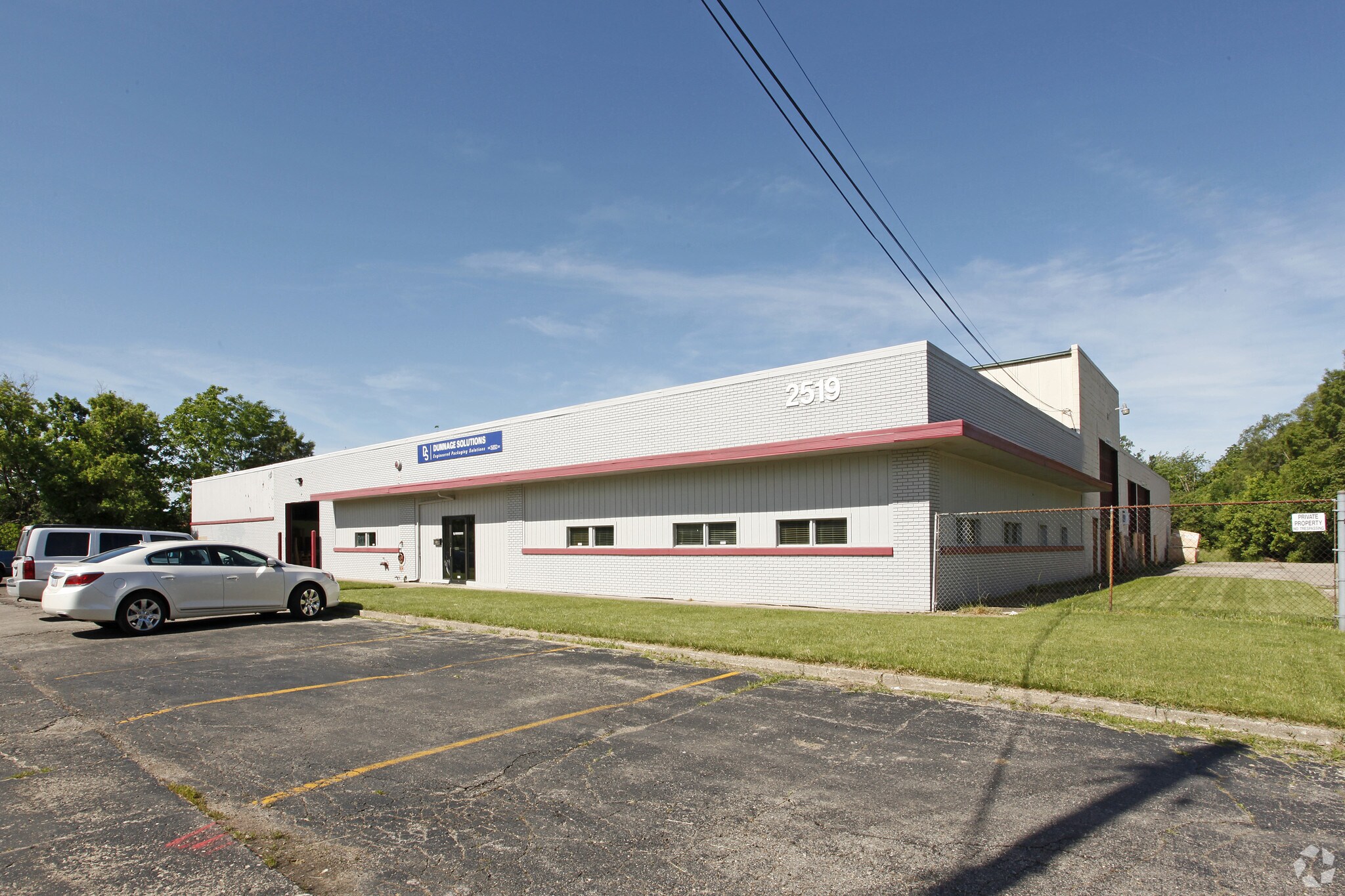 2519 Branch Rd, Flint, MI for sale Primary Photo- Image 1 of 1