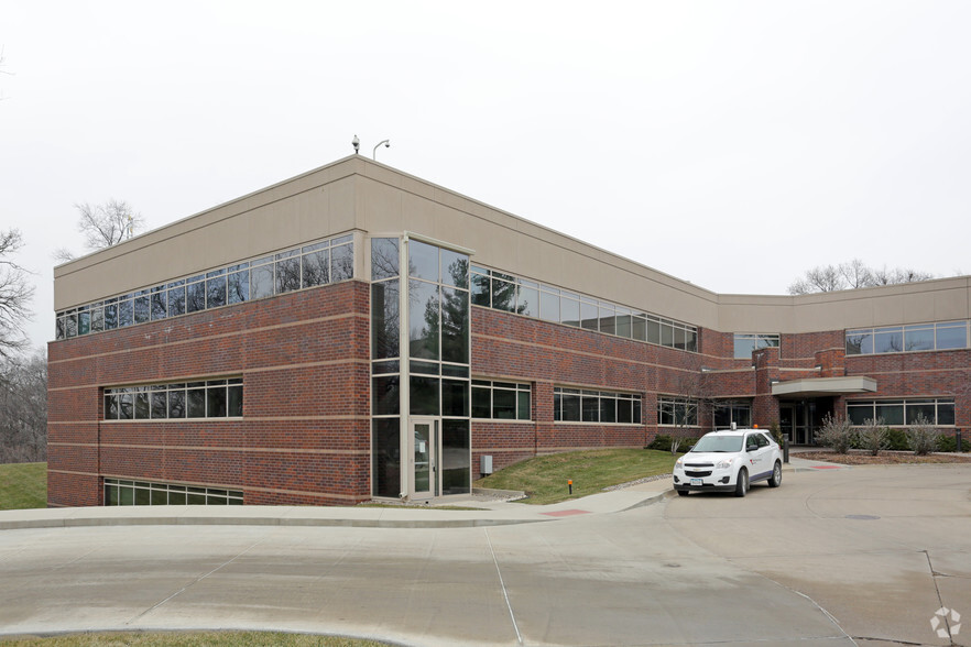 1500 NW 118th St, Clive, IA for sale - Building Photo - Image 1 of 9