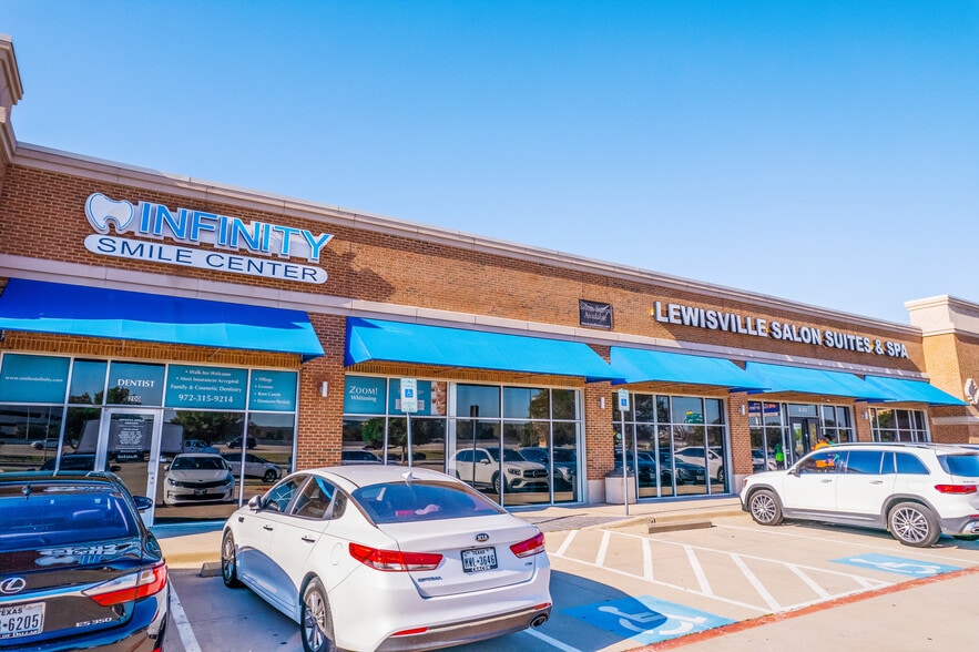 755 E State Highway 121, Lewisville, TX for lease - Building Photo - Image 2 of 7