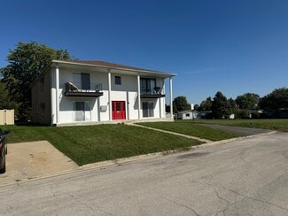 More details for 374 Lynn Dr, Manteno, IL - Multifamily for Sale