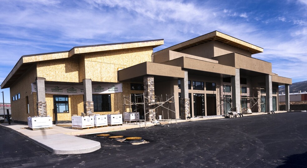 355 E 3000 N, Cedar City, UT for lease - Building Photo - Image 1 of 4