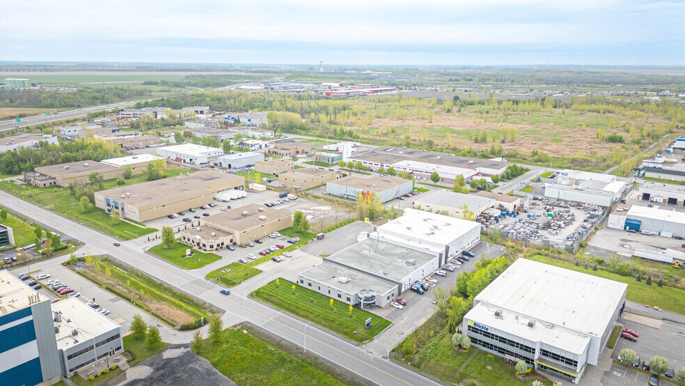 275 Av Liberté, Candiac, QC for lease - Aerial - Image 3 of 8