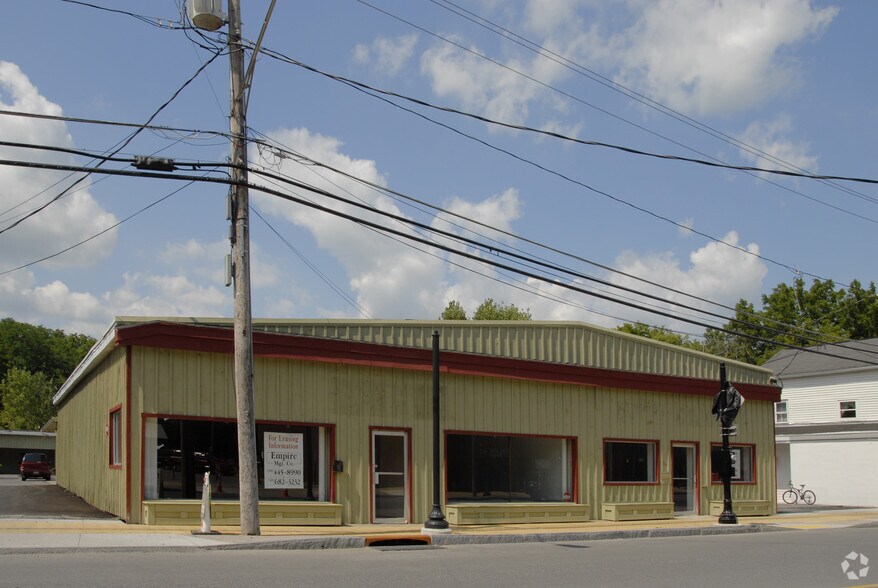 239 Genesee St, Chittenango, NY 13037 Chittenango Village Square