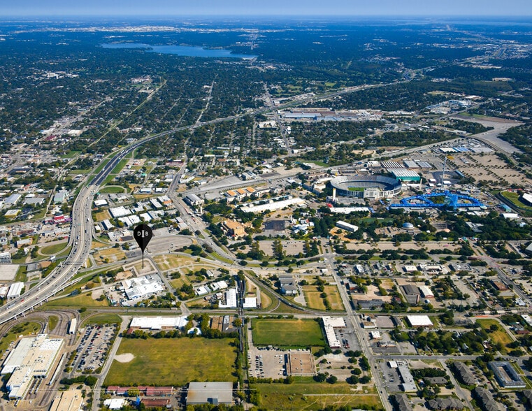 715 Second Ave, Dallas, TX for sale - Building Photo - Image 3 of 12