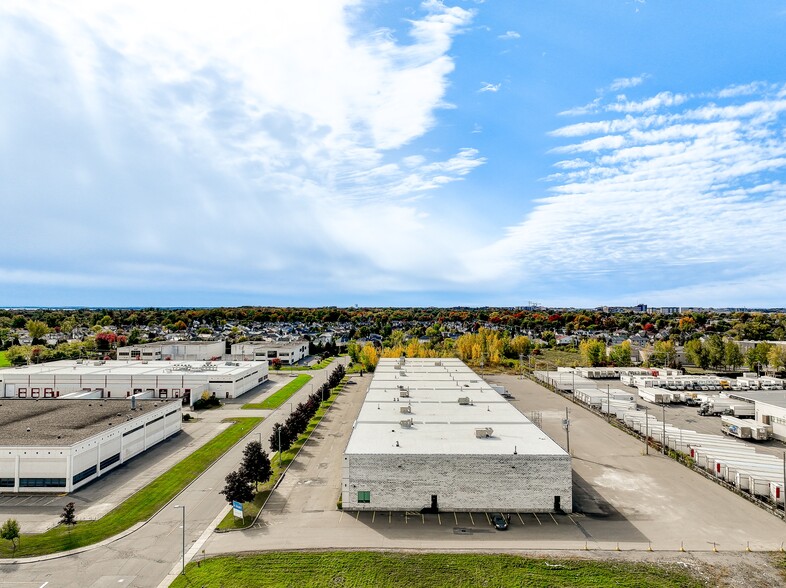 155-245 Av Avro, Pointe-claire, QC for lease - Aerial - Image 3 of 11