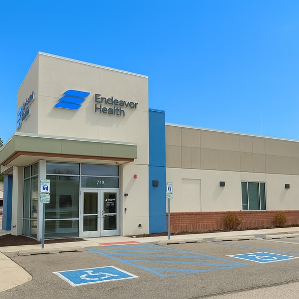 712 Northwest Hwy, Fox River Grove, IL for sale - Building Photo - Image 3 of 15