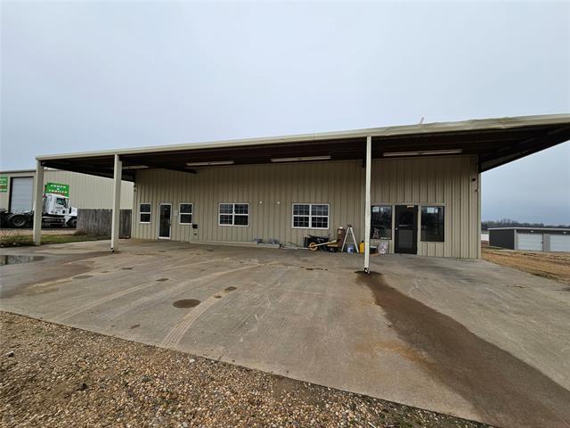 215 Interstate Hwy W, Cumby, TX for sale - Primary Photo - Image 1 of 1