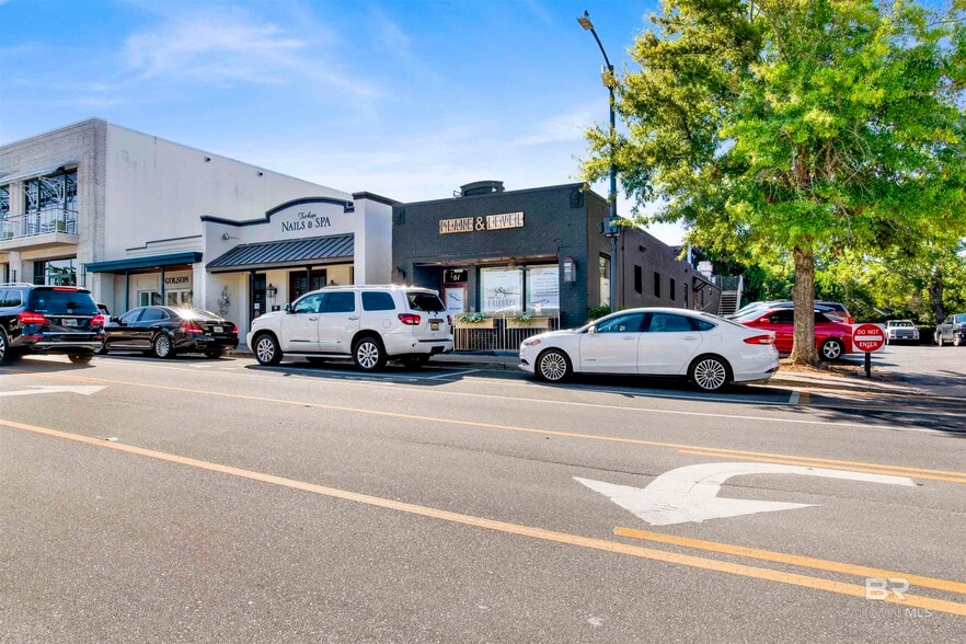 61 N Section St, Fairhope, AL for lease - Building Photo - Image 1 of 23
