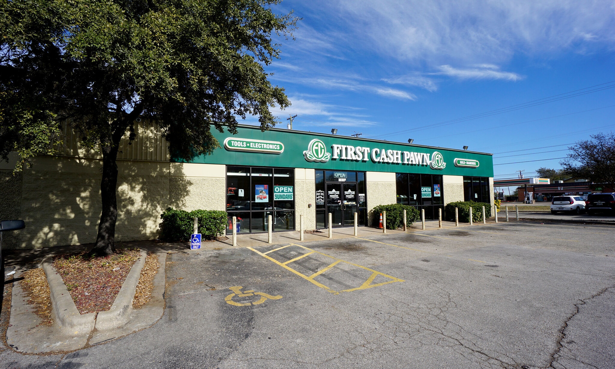 1800 S Mays St, Round Rock, TX for lease Building Photo- Image 1 of 6