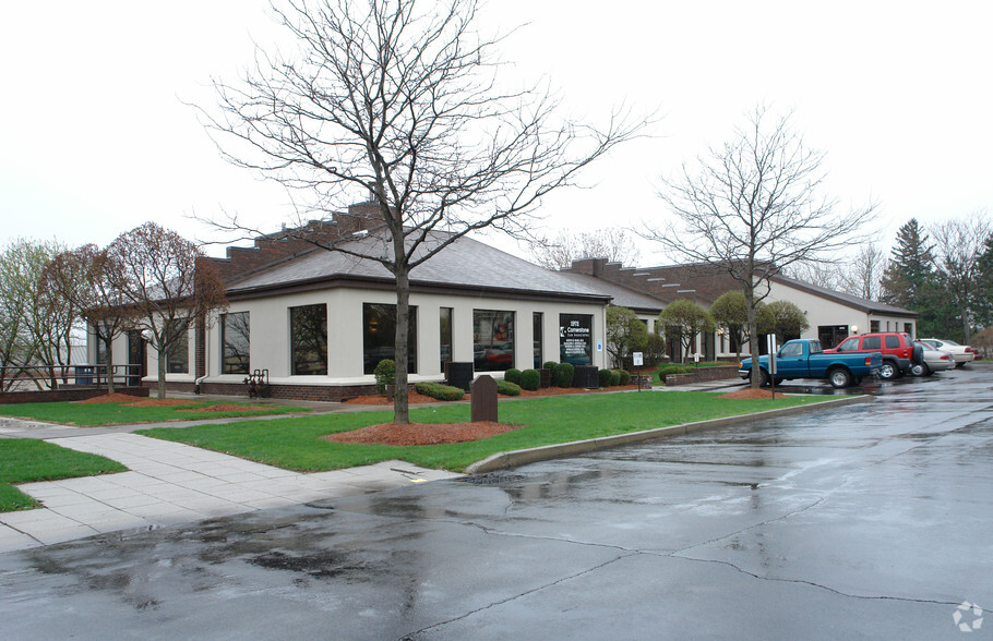 1968-1996 S Clinton Ave, Rochester, NY for sale - Primary Photo - Image 1 of 1