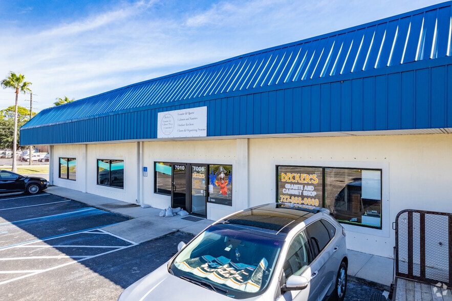 7010 & 7012, Hudson, FL for lease - Building Photo - Image 3 of 5
