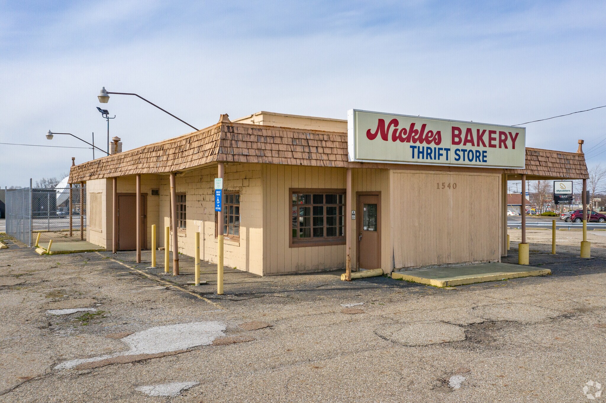 1540 S Arlington St, Akron, OH for sale Primary Photo- Image 1 of 1