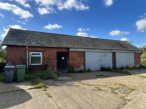 St. Johns Rd, Oakley for sale - Building Photo - Image 1 of 1