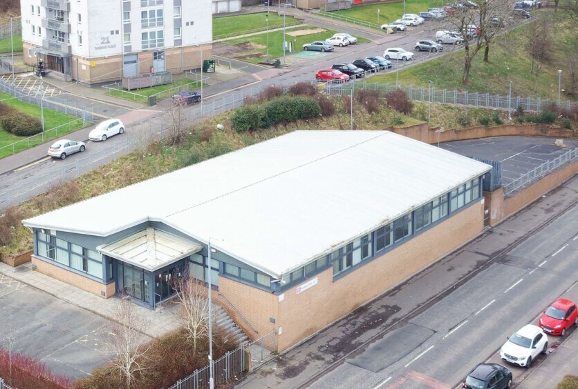 15 Dougrie Rd, Glasgow for sale Building Photo- Image 1 of 1