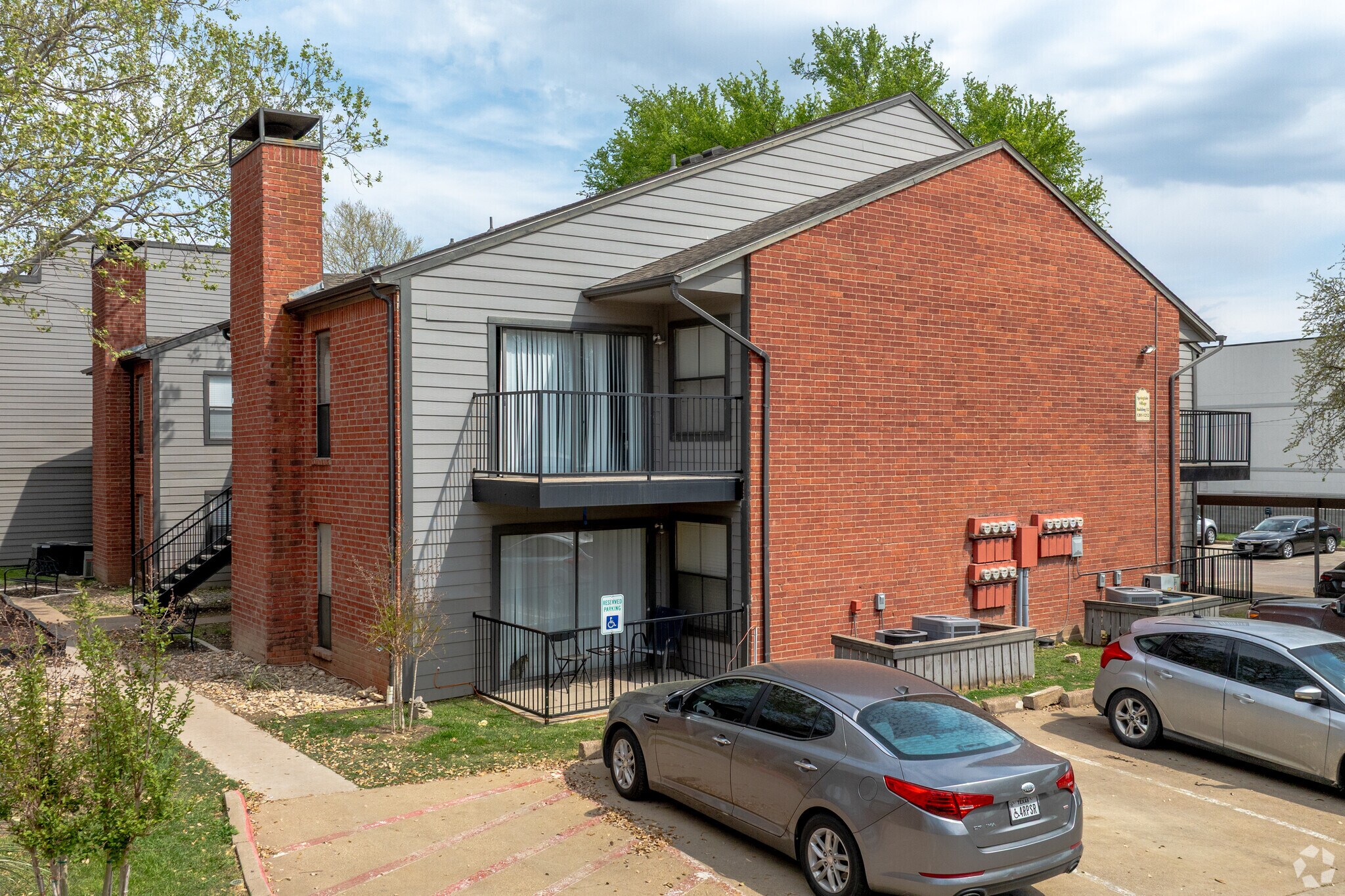 5301 Springlake Pky, Haltom City, TX for sale Primary Photo- Image 1 of 1