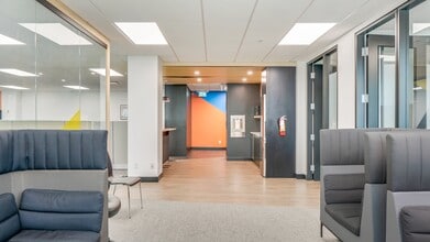 1726 Dolphin Av, Kelowna, BC for lease Interior Photo- Image 2 of 20