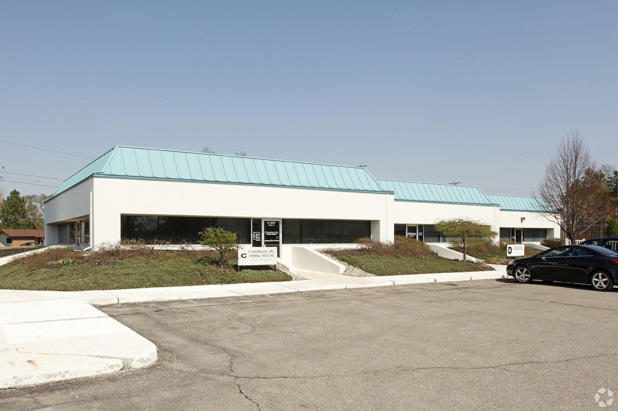 4007 W Court St, Flint, MI for sale Primary Photo- Image 1 of 1