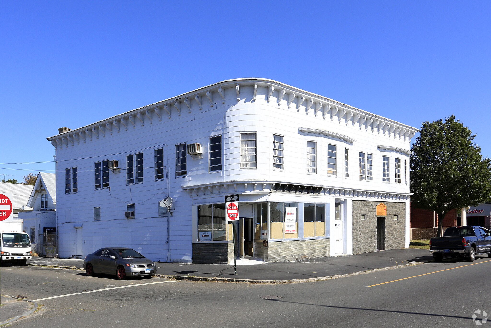 1374 State St, Bridgeport, CT for sale Primary Photo- Image 1 of 1