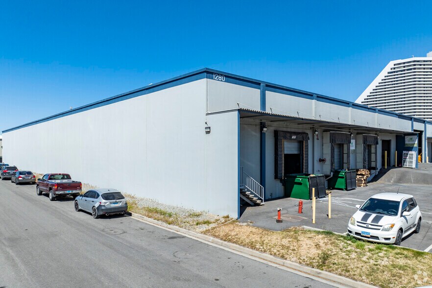 1280 Icehouse Ave, Sparks, NV for sale - Primary Photo - Image 1 of 12