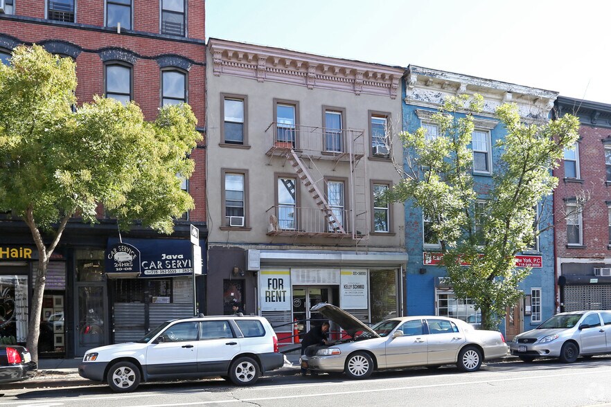 1006 Manhattan Ave, Brooklyn, NY for sale - Primary Photo - Image 1 of 1