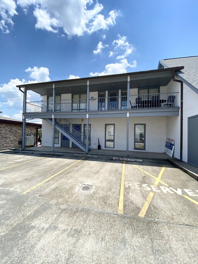 7932 Summa Ave, Baton Rouge, LA 70809