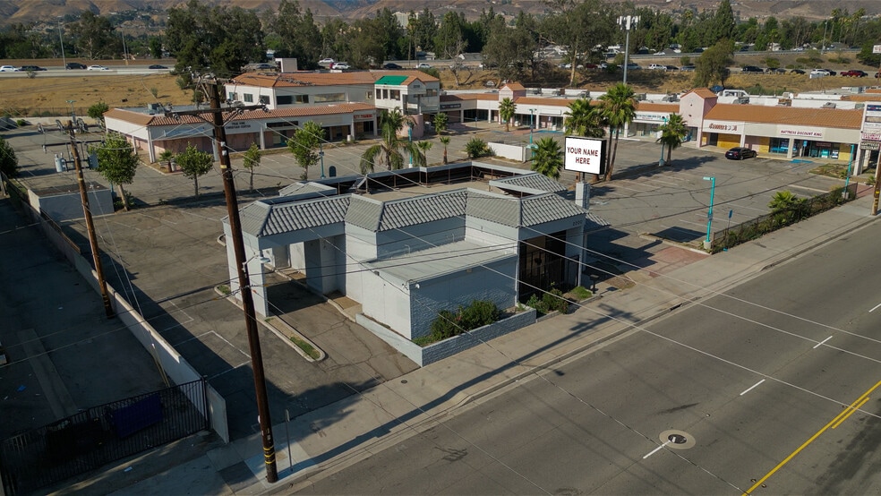 2200 Highland Ave, San Bernardino, CA for lease - Building Photo - Image 3 of 7