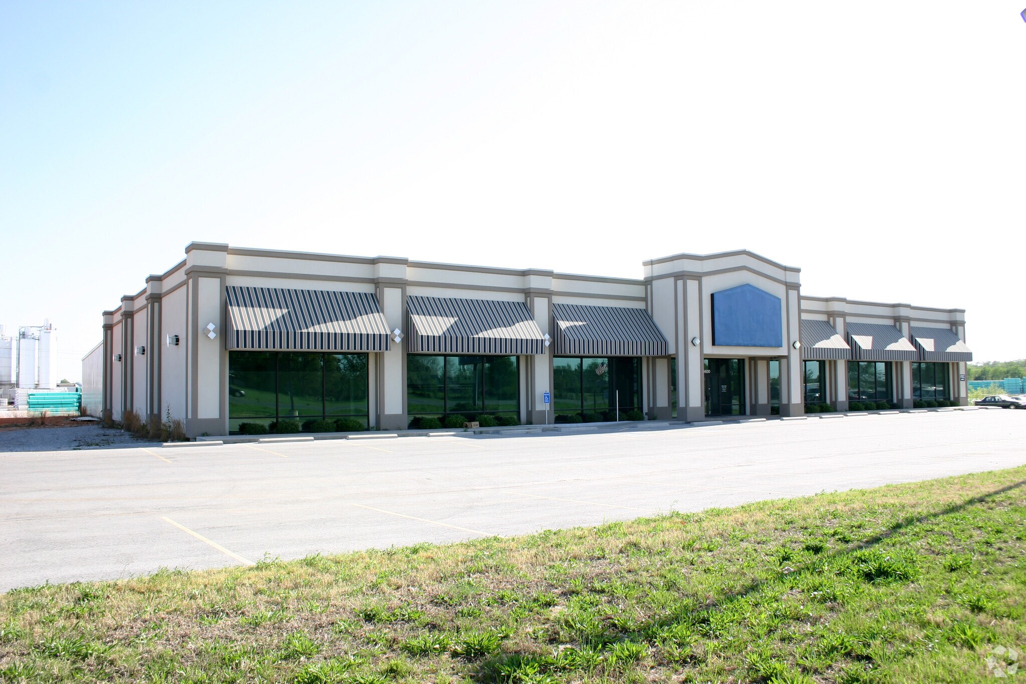 1400 Hwy 412, Siloam Springs, AR for sale Primary Photo- Image 1 of 1