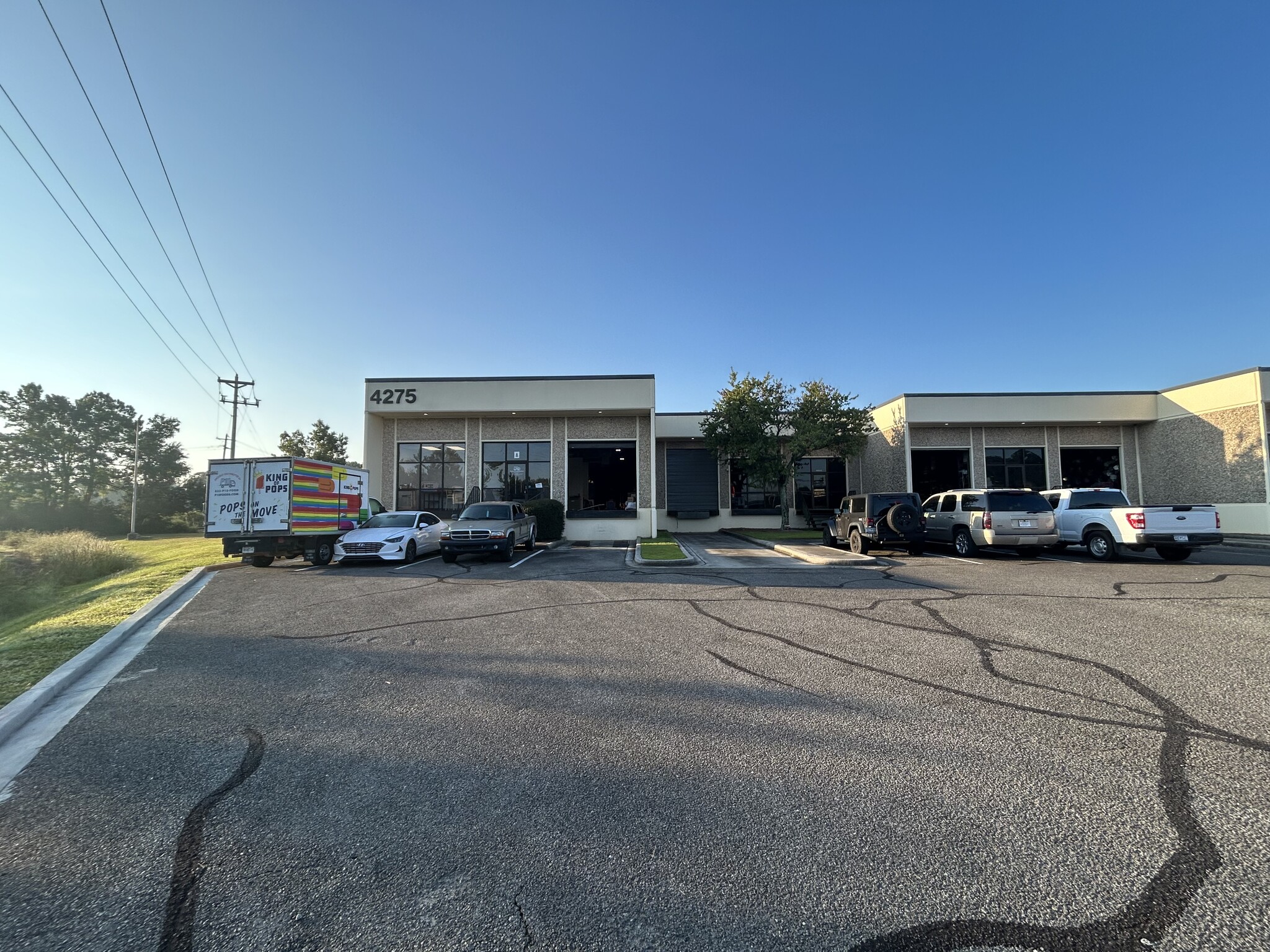 4275 Arco Ln, North Charleston, SC for lease Building Photo- Image 1 of 4