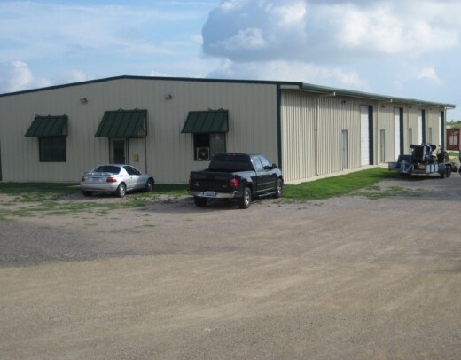 4718 FM 1327, Buda, TX for sale - Primary Photo - Image 1 of 1