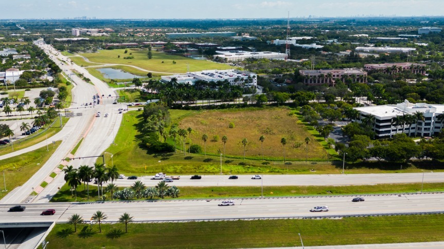 Sawgrass Corporate Pky, Sunrise, FL for sale - Building Photo - Image 1 of 1