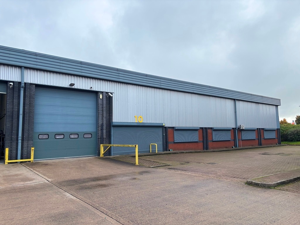 Raynesway Park Dr, Derby for sale Primary Photo- Image 1 of 1