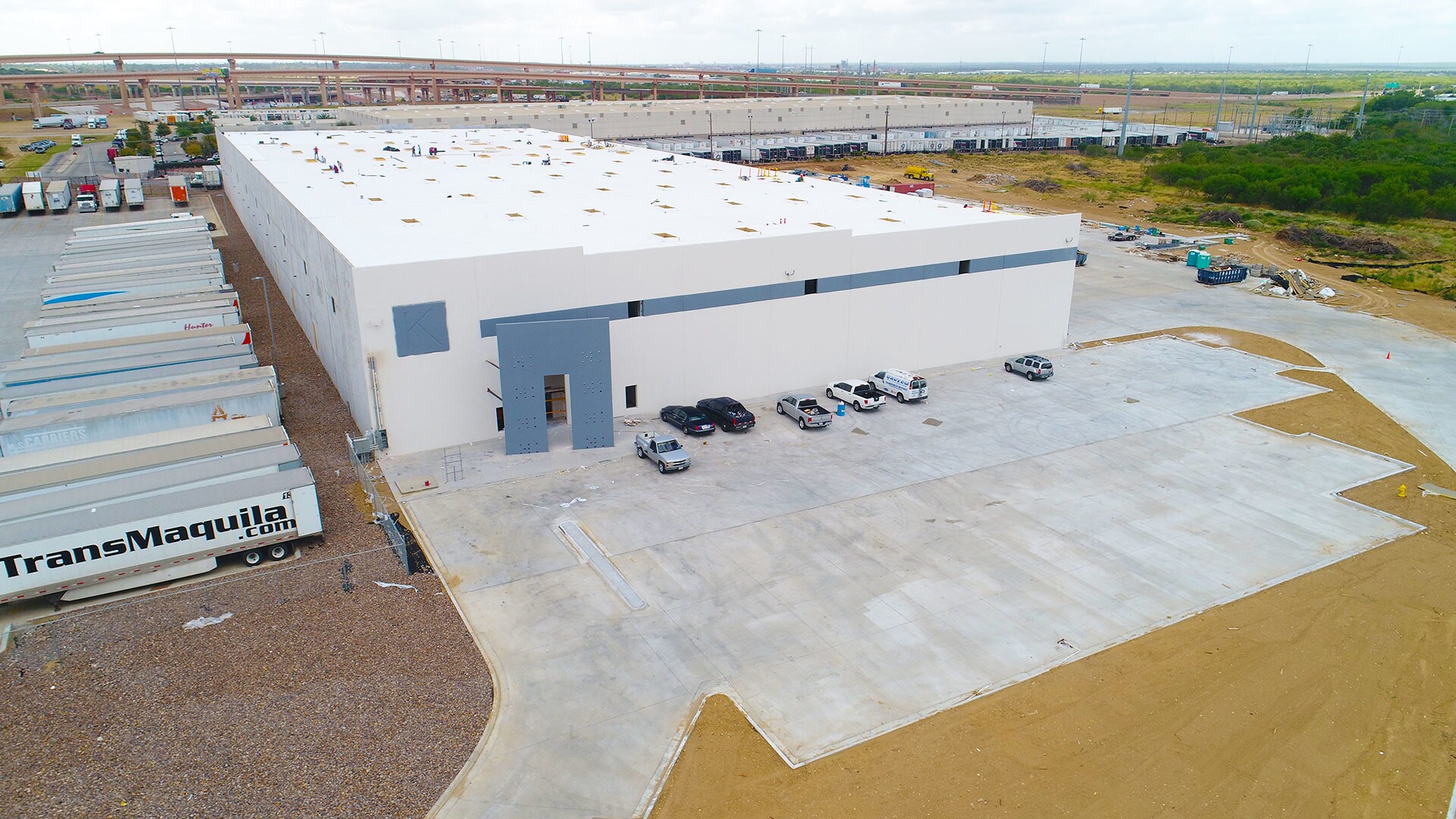 10302 Interstate 35, Laredo, TX for sale Building Photo- Image 1 of 1