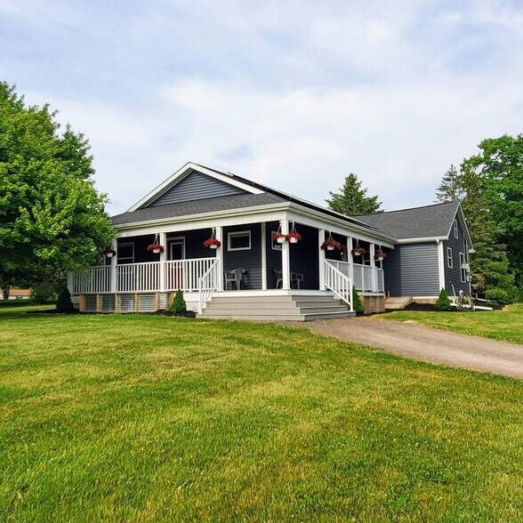 5253 N Henderson Rd, Davison, MI for sale - Primary Photo - Image 1 of 1