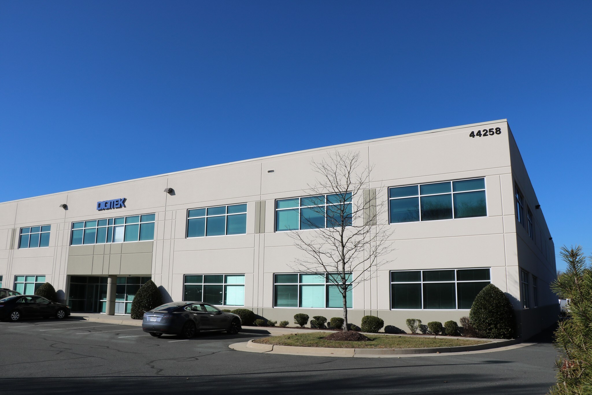 44258 Mercure Cir, Dulles, VA for sale Building Photo- Image 1 of 1