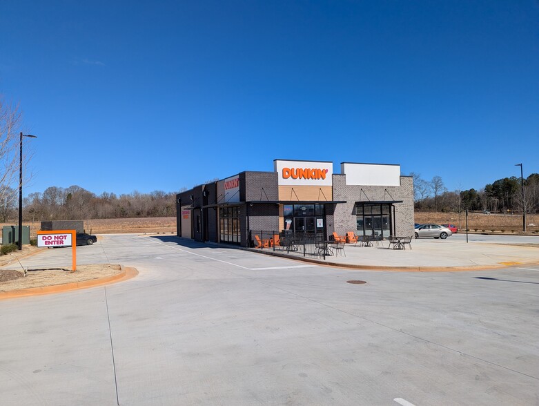 5994 GA-124 Hwy, Hoschton, GA for lease - Building Photo - Image 1 of 9