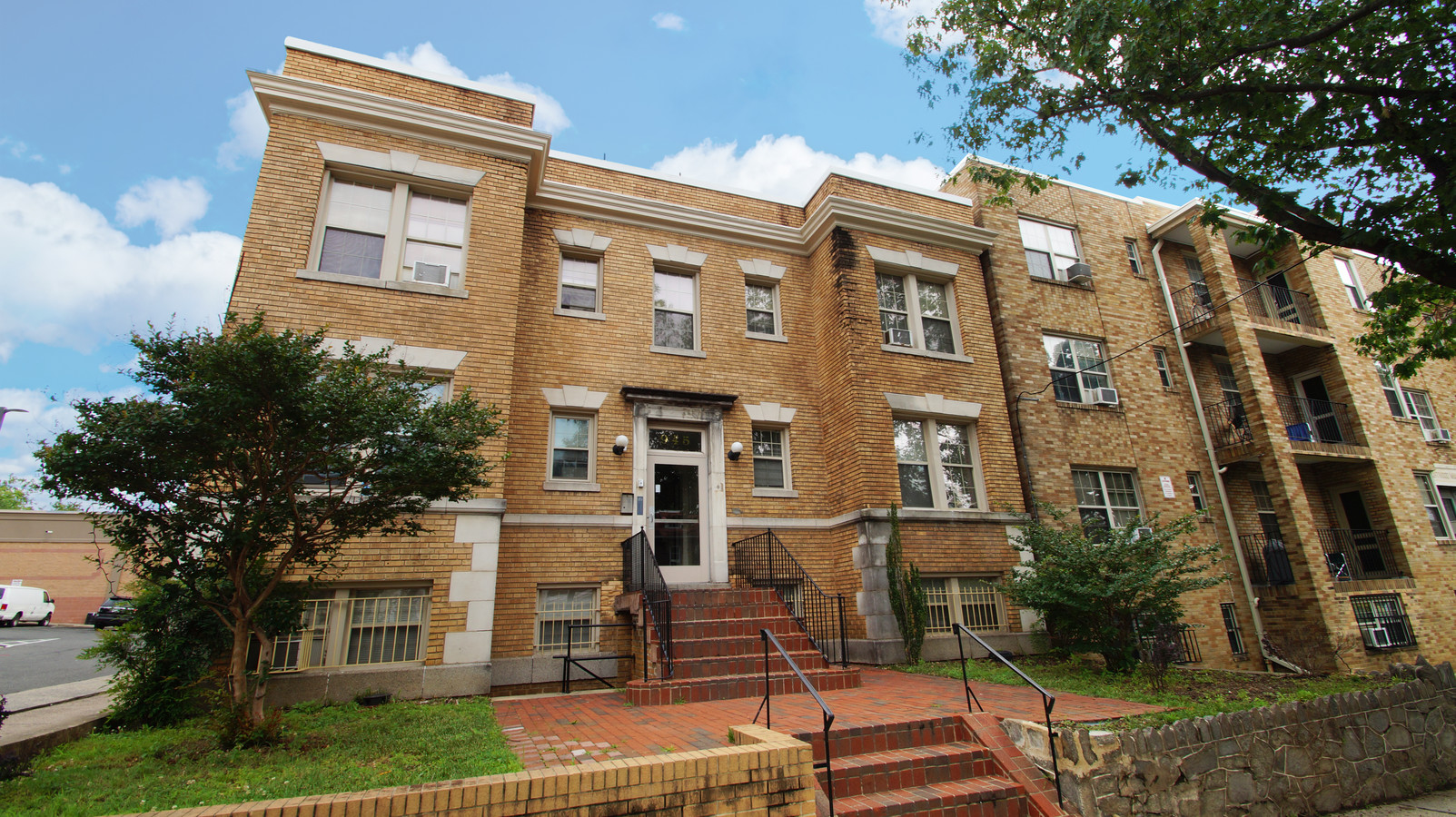 945 Longfellow St NW, Washington, DC 20011 | LoopNet