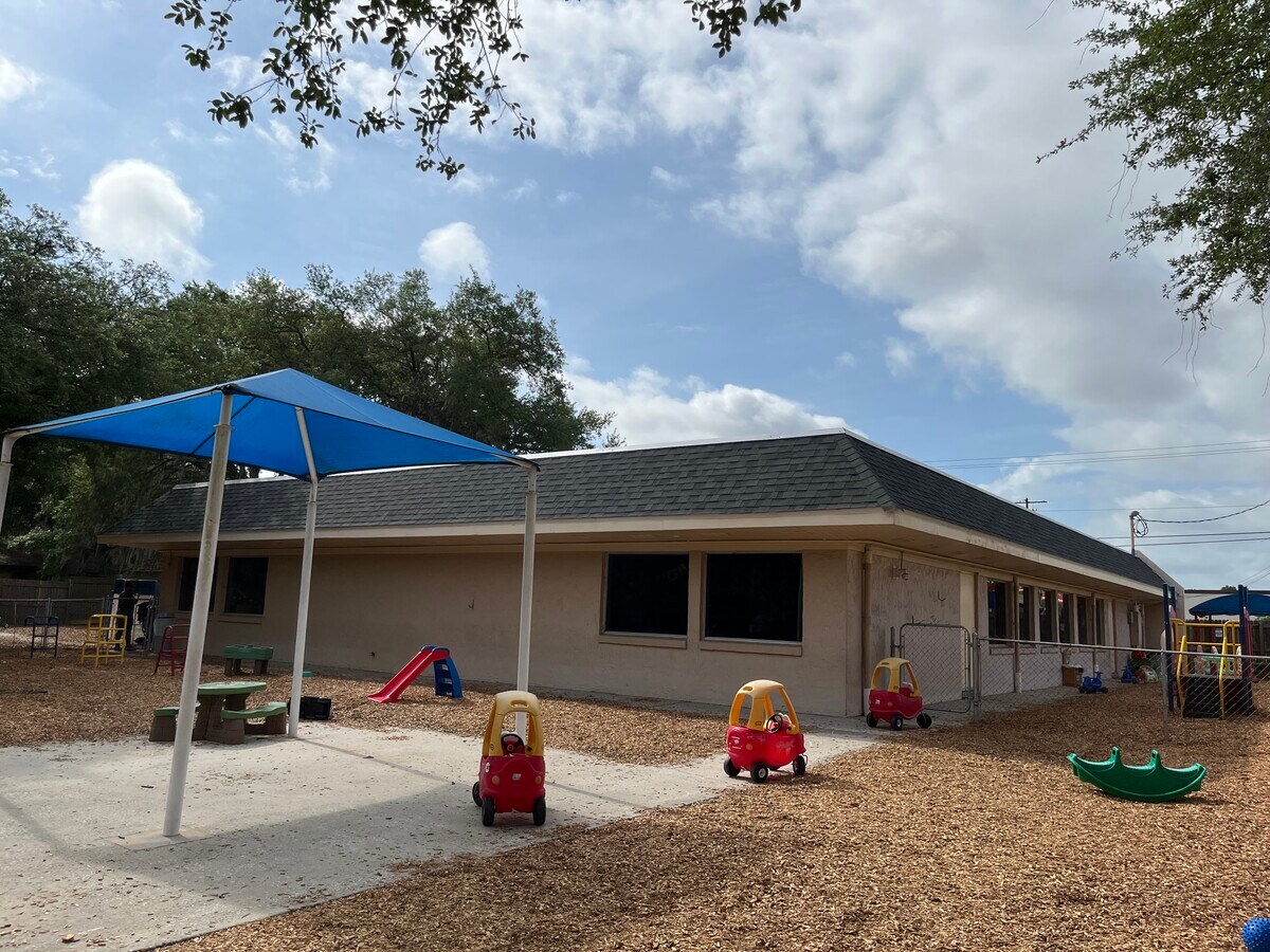 606 E Windhorst Rd, Brandon, FL 33510