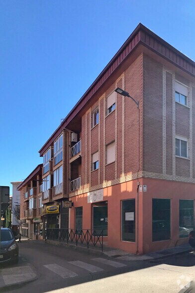 Multifamily in Azuqueca de Henares, Guadalajara for sale - Building Photo - Image 2 of 2