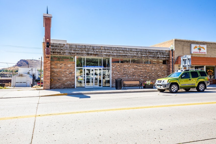 50 E Flaming Gorge Way, Green River, WY for lease - 50FG1 - Image 1 of 43
