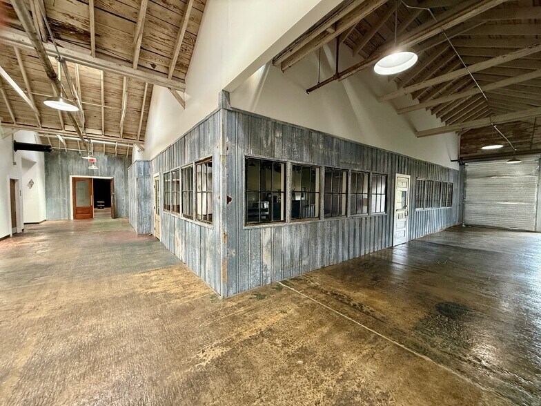 1369 Headland Ave, Dothan, AL for sale - Building Photo - Image 1 of 1