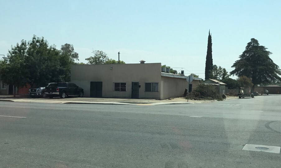 401 E Brundage Ln, Bakersfield, CA 93307 Retail for Sale