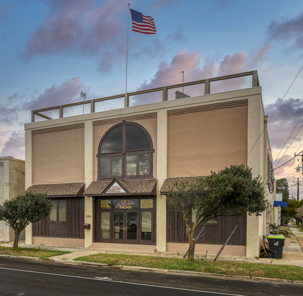 500 Arendell St, Morehead City, NC for sale - Primary Photo - Image 1 of 42