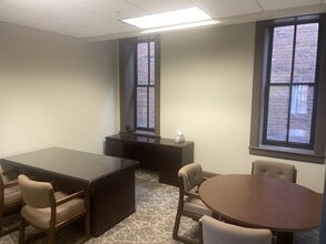 215 S Main St, Council Bluffs, IA for lease Interior Photo- Image 2 of 7