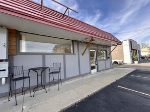 630 Woodward Ave, Rochester, MI for lease Building Photo- Image 2 of 5