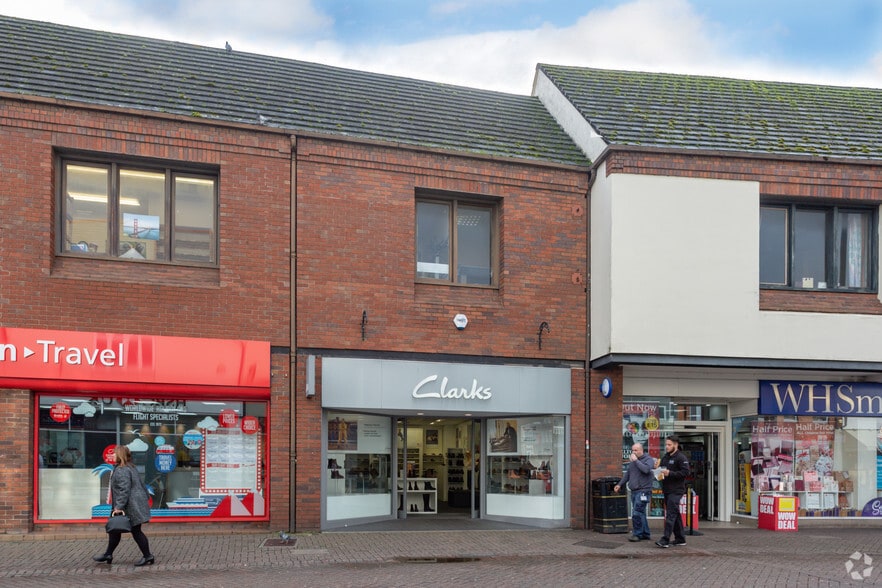 8 Queens Rd, Nuneaton for sale - Primary Photo - Image 1 of 1