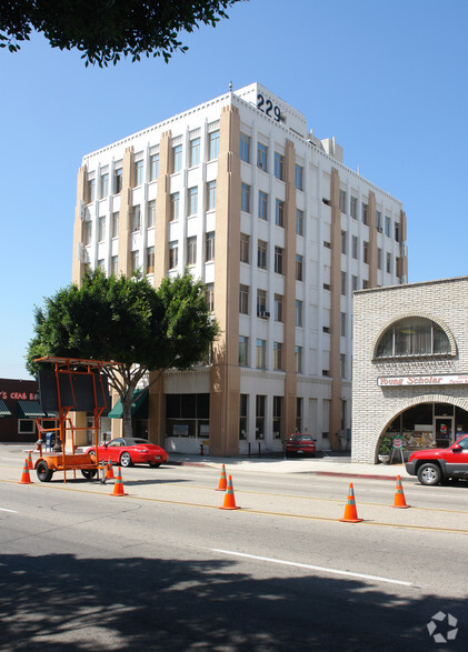 229 N Central Ave, Glendale, CA for sale - Building Photo - Image 1 of 1