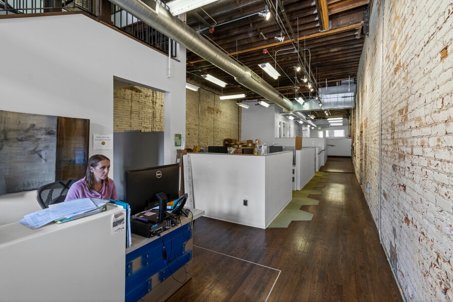 1810 Blake St, Denver, CO for lease - Interior Photo - Image 1 of 4