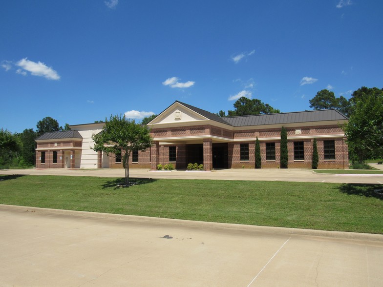 200 Renaissance Way, Crockett, TX for lease - Building Photo - Image 3 of 37