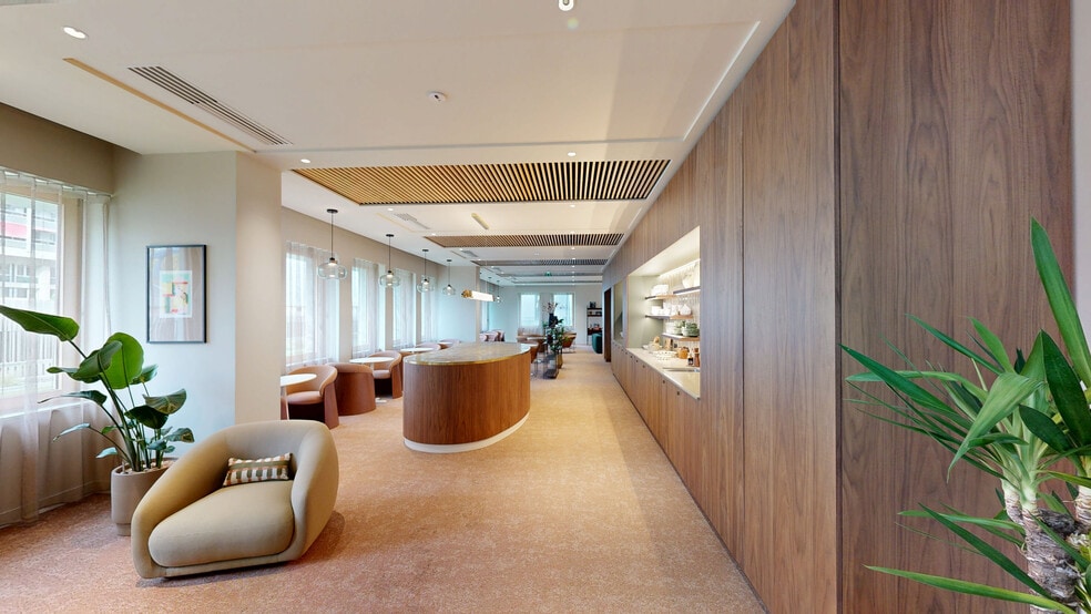 Office in 3 Rue Des Cuirassiers, Lyon for lease - Matterport 3D Scan - Image 3 of 26